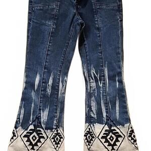 Grace in LA Girls' Southwest Flare Embroidered Bleached Jeans Size 7
